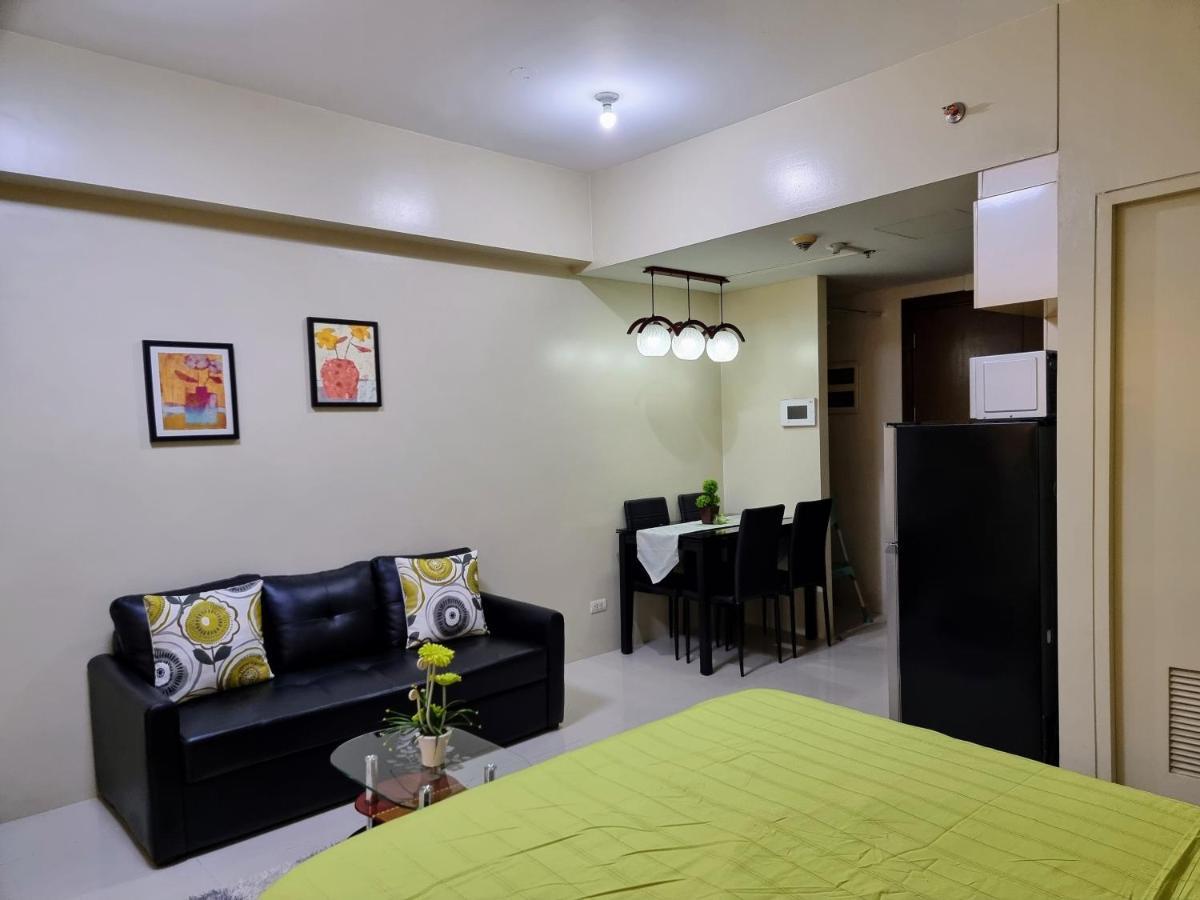 מנילה One Palm Tree Villas Condo Across Naia Terminal 3 מראה חיצוני תמונה