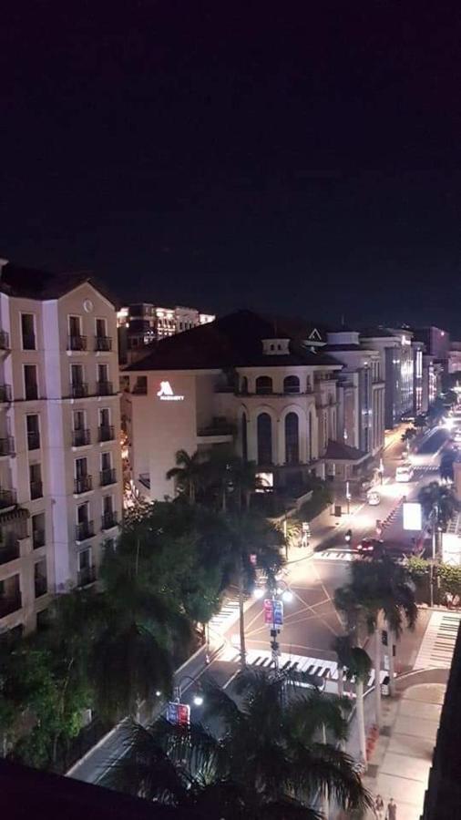 מנילה One Palm Tree Villas Condo Across Naia Terminal 3 מראה חיצוני תמונה
