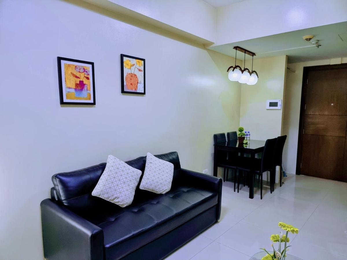 מנילה One Palm Tree Villas Condo Across Naia Terminal 3 מראה חיצוני תמונה