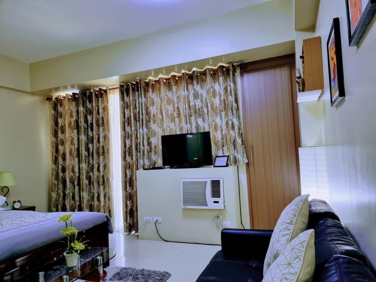 מנילה One Palm Tree Villas Condo Across Naia Terminal 3 מראה חיצוני תמונה