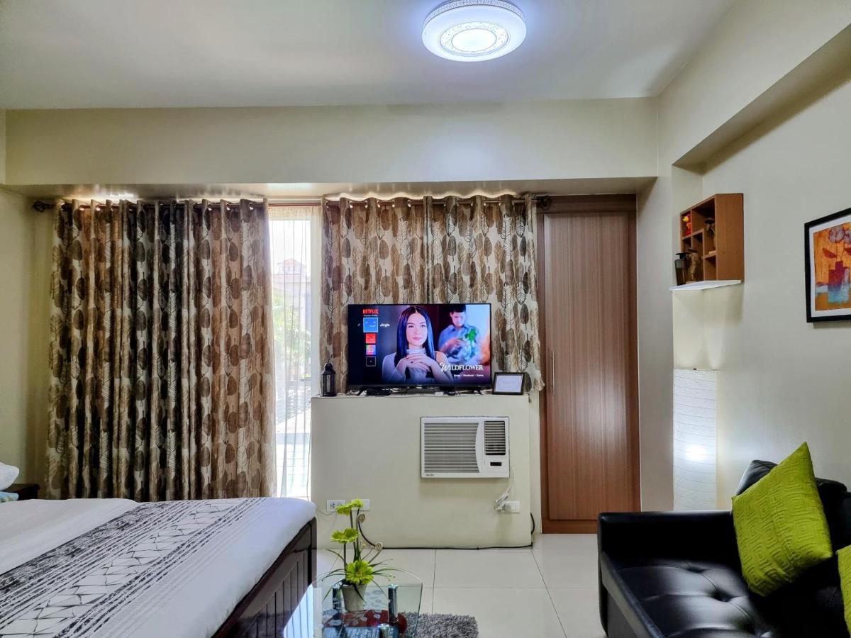 מנילה One Palm Tree Villas Condo Across Naia Terminal 3 מראה חיצוני תמונה