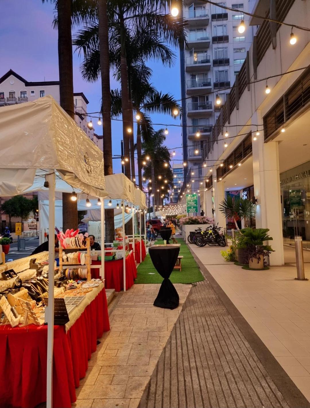 מנילה One Palm Tree Villas Condo Across Naia Terminal 3 מראה חיצוני תמונה
