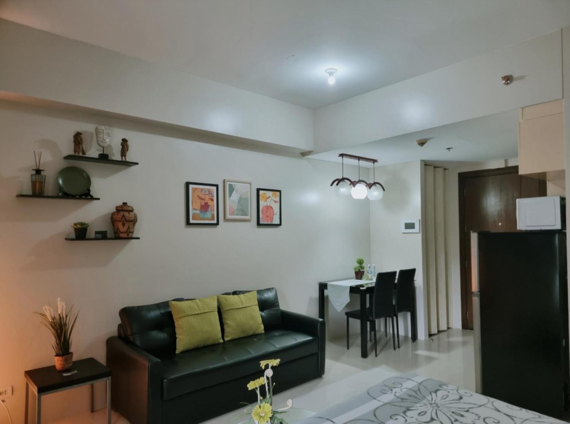 מנילה One Palm Tree Villas Condo Across Naia Terminal 3 מראה חיצוני תמונה