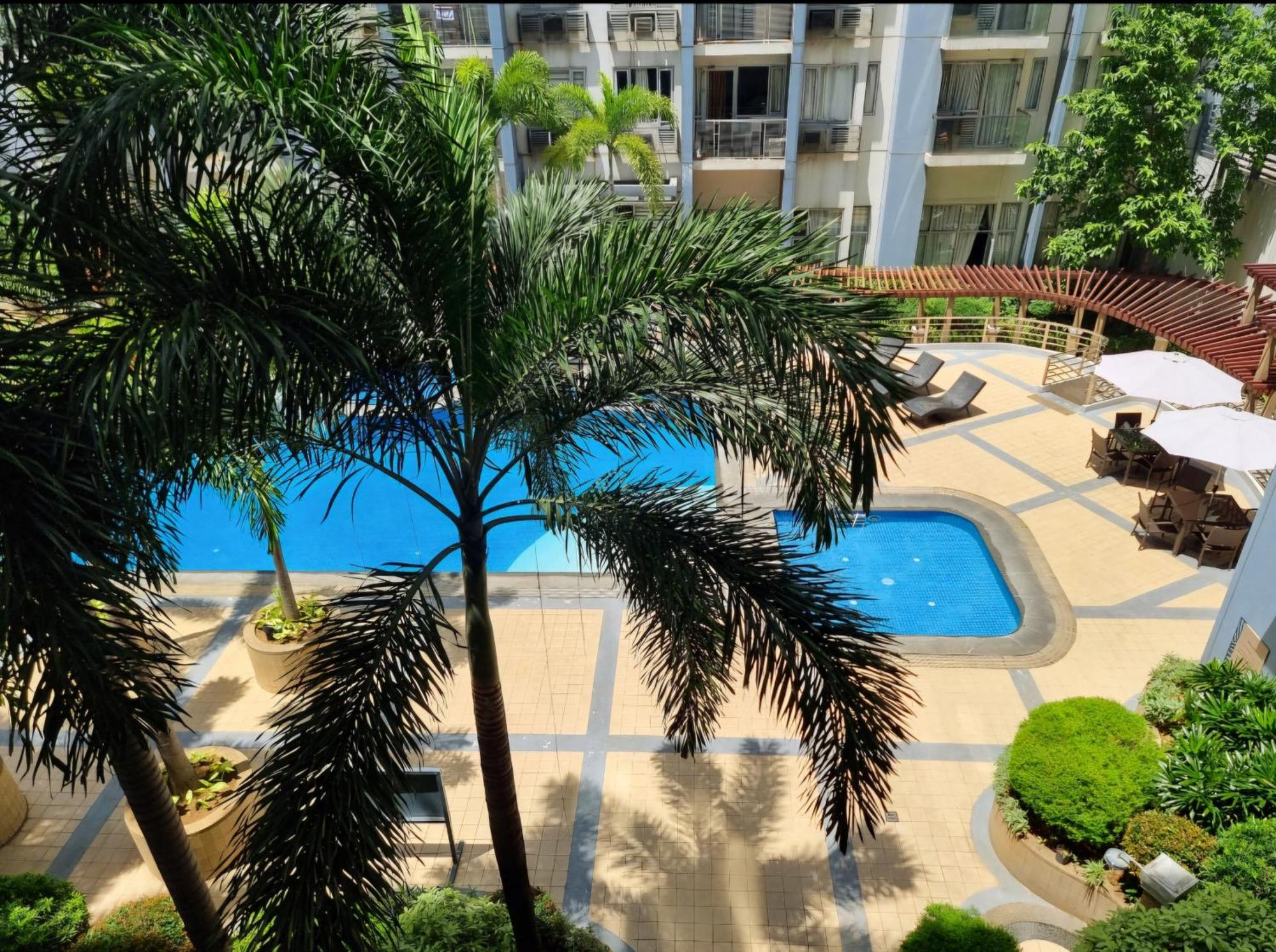 מנילה One Palm Tree Villas Condo Across Naia Terminal 3 מראה חיצוני תמונה